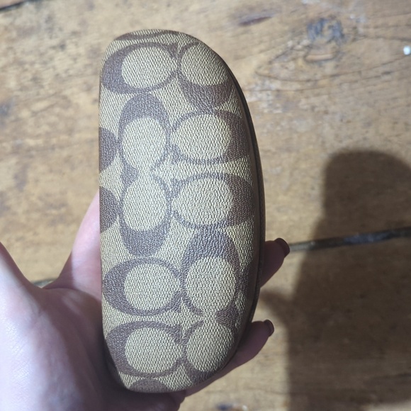 Coach Glasses or Sunglasses Case - Picture 2 of 5